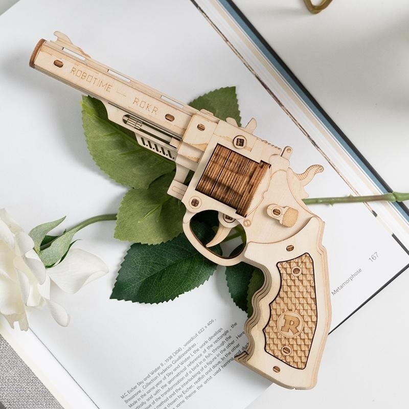 Maquettes 3D en bois - Pistolet à élastique - Revolver